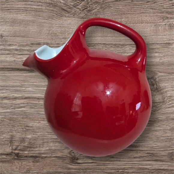 Art Deco Tilted Balloon Pitcher in Tomato Red C. Farmhouse MCM decor - Picture 2 of 10